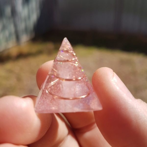 Crystal Clear Rose Quartz and Copper 2cm 1