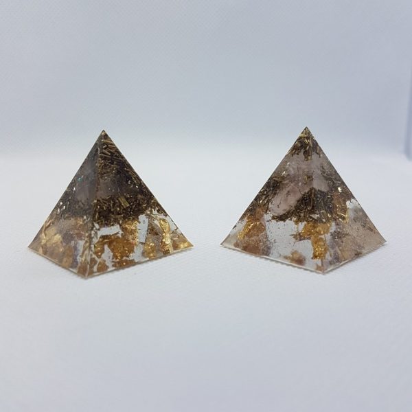 Twin Peaks Quartz Gold Orgonite Pyramid 3cm