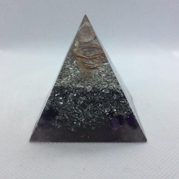 Silver Dreamer Orgone Orgonite Pyramid 6cm 1