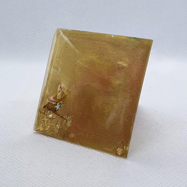 Martian Landings Orgone Orgonite Pyramid 5cm 4