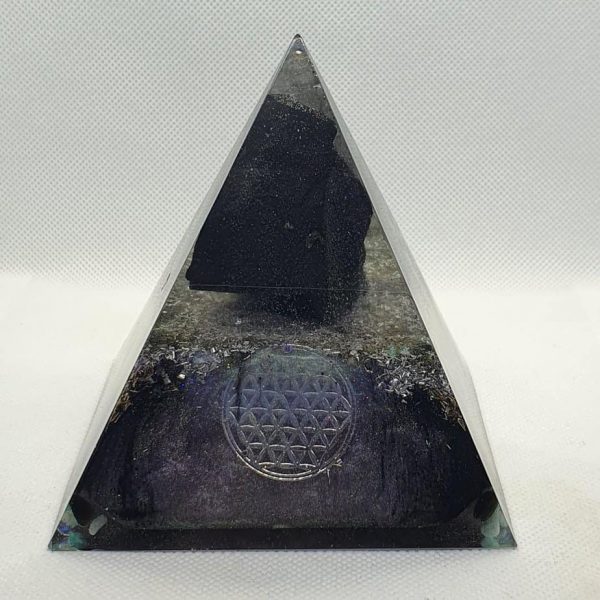 Shungite Behemoth 10cm Orgonite Pyramid 1