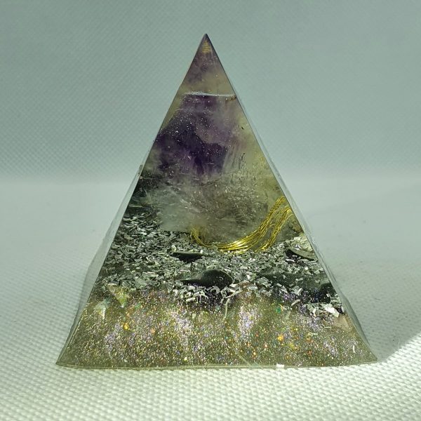 Amethyst Awareness Orgone Orgonite Pyramid 6cm 2